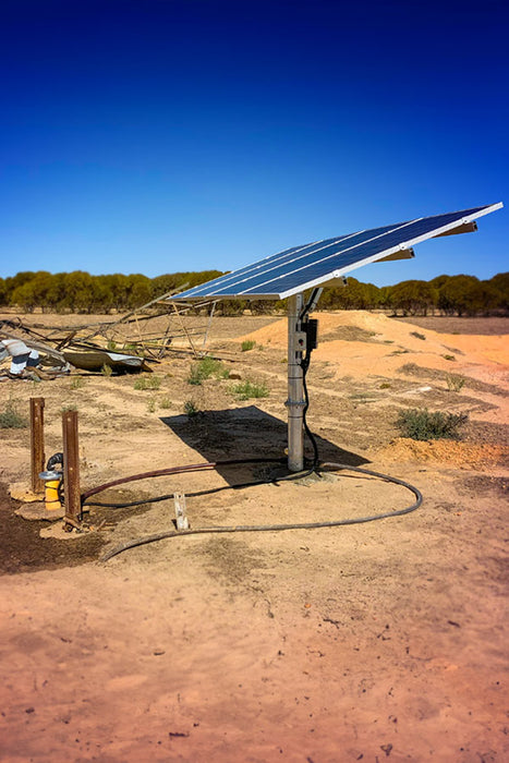 Waterboy 4C781100 1.10kW Submersible Centrifugal Solar Bore Pump Complete Kit with x4 370W Solar Panels & 40m Cable (Max 100LPM/400kPa)