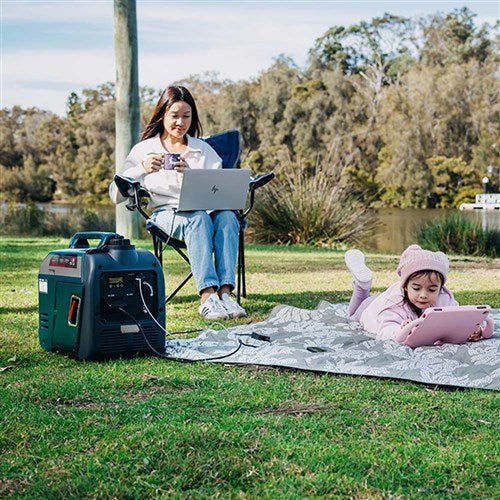 Welling & Crossley WC-P3200Si 3.20kW Ultra-Quiet Portable Inverter Generator with Pure Sine Wave & LCD Display