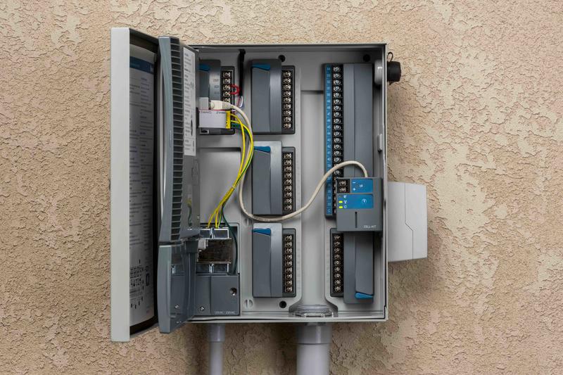 Hunter ICC2 8 Station Modular WIFI Irrigation Controller and Modules (Expandable to 54 Stations)